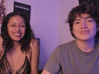 Еротичен видео чат HotHoneyChile