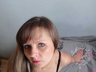 Еротичен видео чат Hotiren