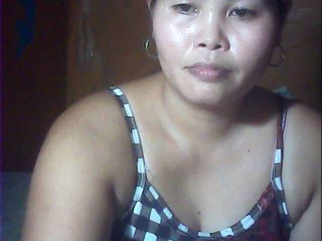 Екранни снимки на излъчване HotMommaxx