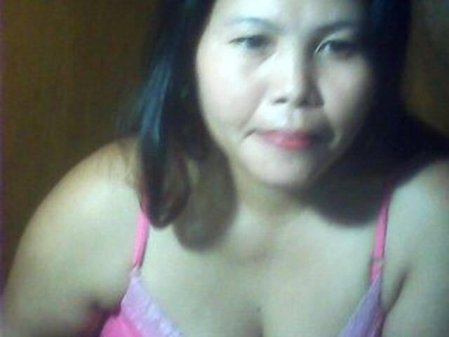 Екранни снимки на излъчване HotMommaxx