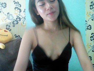 Екранни снимки на излъчване hottiekylie27