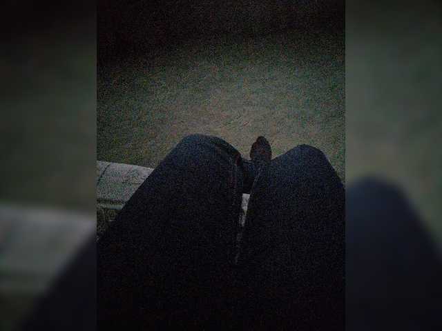 Екранни снимки на излъчване HottyAssGirl