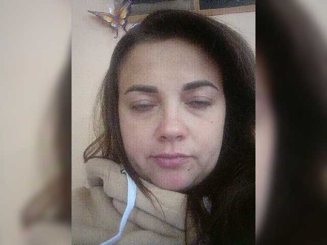 Екранни снимки на излъчване HottyAssGirl