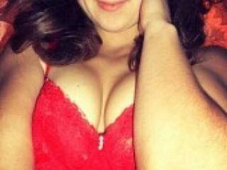 Еротичен видео чат hotviki7