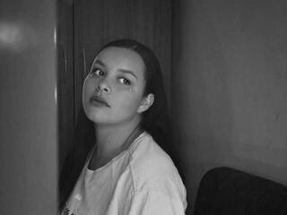 Еротичен видео чат hugeboobs-alexa