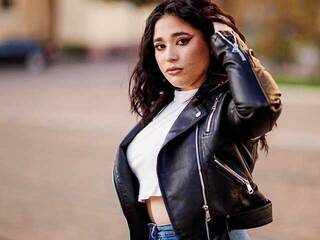 Еротичен видео чат Iasima