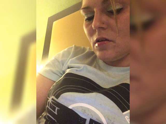 Екранни снимки на излъчване IBTHASHiiT