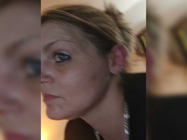 Екранни снимки на излъчване IBTHASHiiT