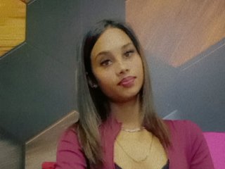 Еротичен видео чат IndianAurora