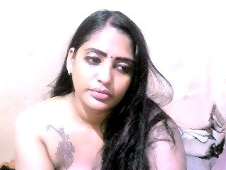 Еротичен видео чат IndianExtasy