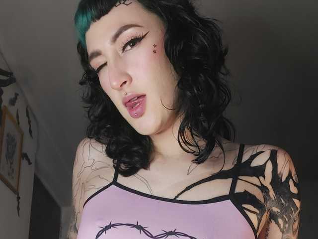 Снимка на профила Inked-Val