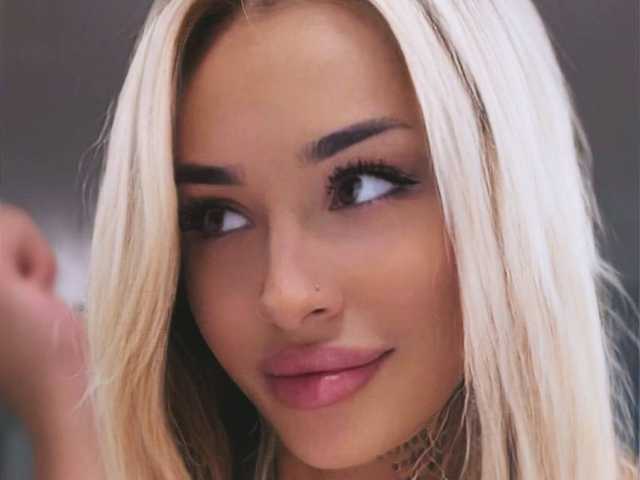 Снимка на профила InkedBlondeLust