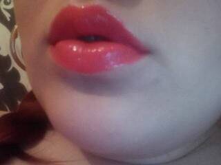 Еротичен видео чат InnocentEvil