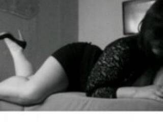 Еротичен видео чат intriga69