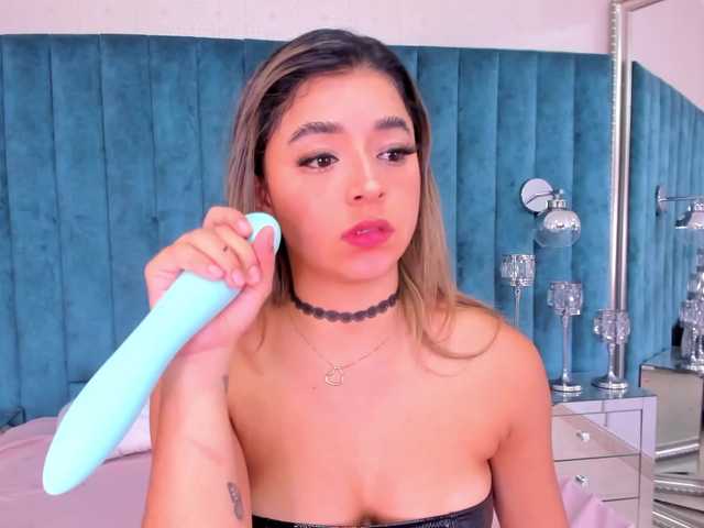 Снимки IreneGreenn ❤️ spit + boobs out ❤️ [195 tokens left] cute young latina needs a punishment. Let's get dirty! I'm your babygirl ❤️❤️!!! #cute #spit #hairy #ahegao #anal @total
