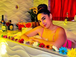 Еротичен видео чат Iris-Cox