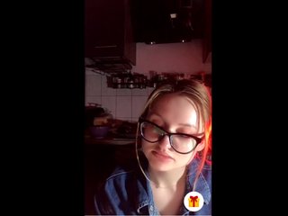 Еротичен видео чат Sunny_Bunny