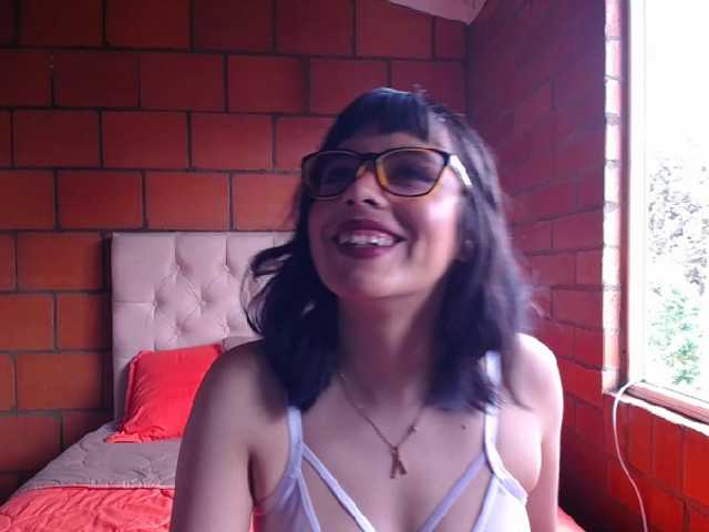 Екранни снимки на излъчване irisblack