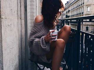 Еротичен видео чат IrisValverde