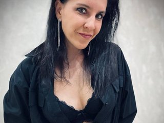 Еротичен видео чат IrwiTomboy