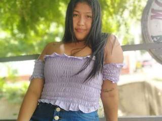 Еротичен видео чат Isabell98