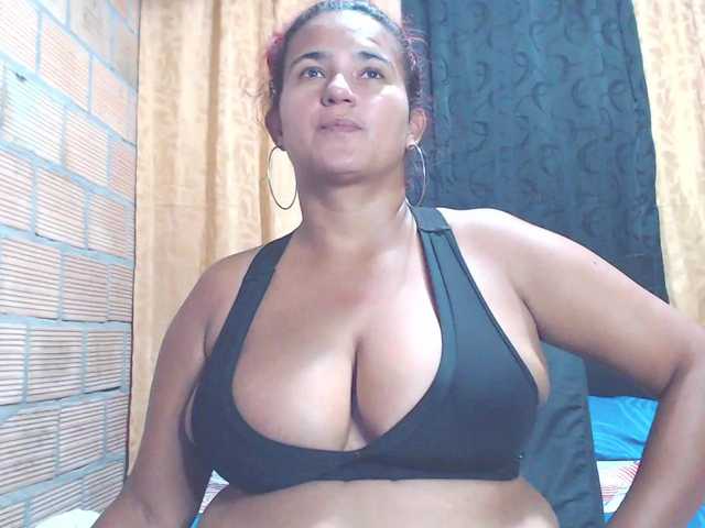 Снимки isabellegree I am a very hot latina woman willing everything for you without limits love