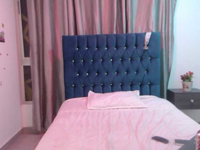 Екранни снимки на излъчване isabellewhite