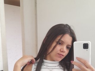Еротичен видео чат Isabelly08ty
