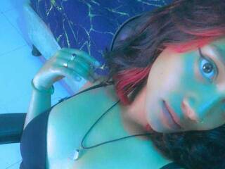 Еротичен видео чат isisBelova