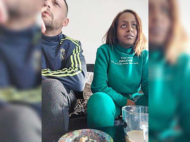 Екранни снимки на излъчване Ithak99