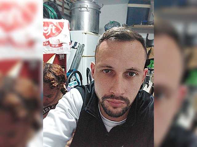 Екранни снимки на излъчване Ithak99