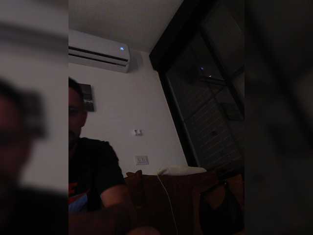 Екранни снимки на излъчване Ithak99