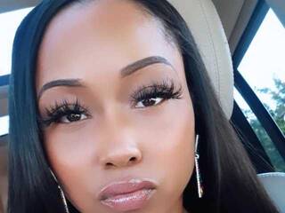 Еротичен видео чат ItsChanelHope