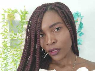 Еротичен видео чат IvoneDiiaz