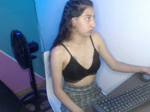 Екранни снимки на излъчване ivy-blue