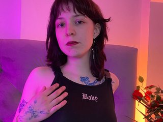Еротичен видео чат Ivy-Sin