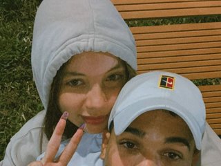 Еротичен видео чат JACK-AND-LIZA