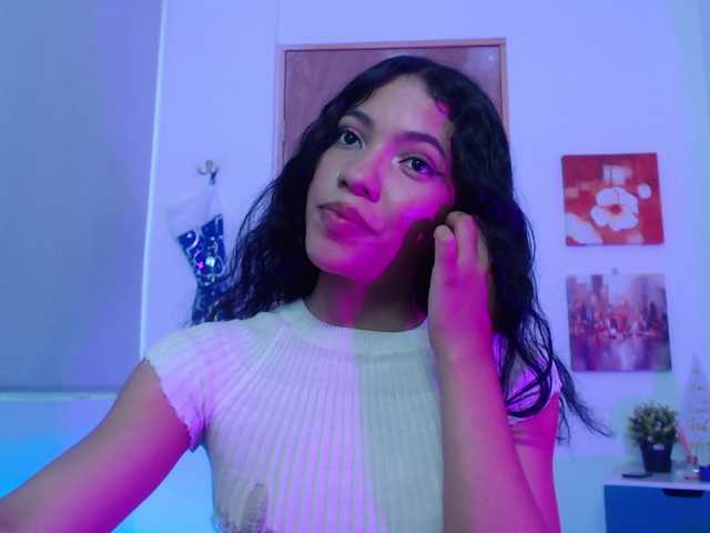 Снимки jade-cruzz welcome to my guys # teen #lovense #latina