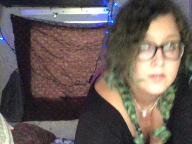 Екранни снимки на излъчване Jadedmaryjane