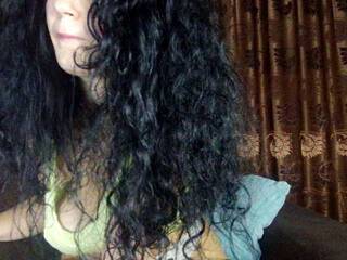 Еротичен видео чат JadeLure