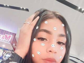 Еротичен видео чат Janne-Amber