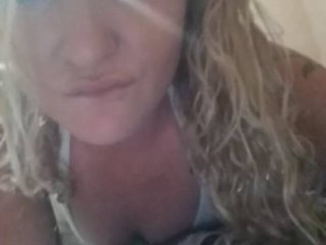 Екранни снимки на излъчване Jasminexoxo