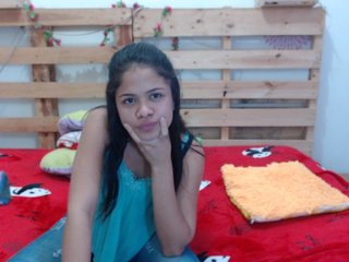 Снимки jenifer-00 guys I'm new, come and support me ! naked goal and you show ass!