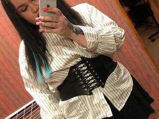 Еротичен видео чат Jenny--Kiss