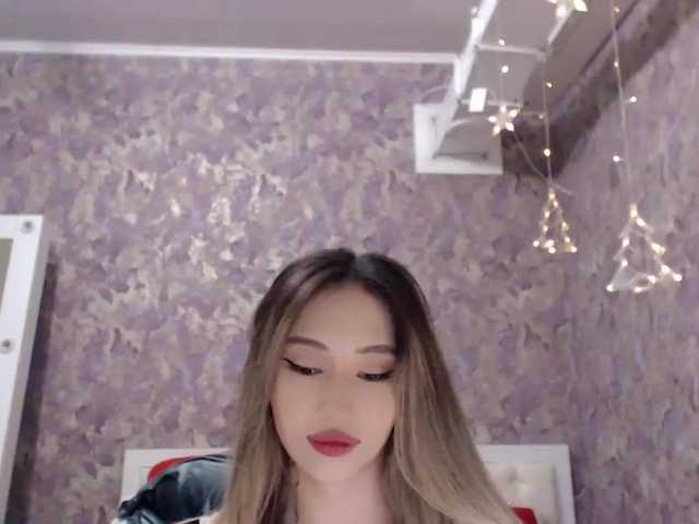 Екранни снимки на излъчване jenycouple