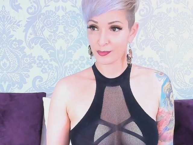 Екранни снимки на излъчване JessieStar