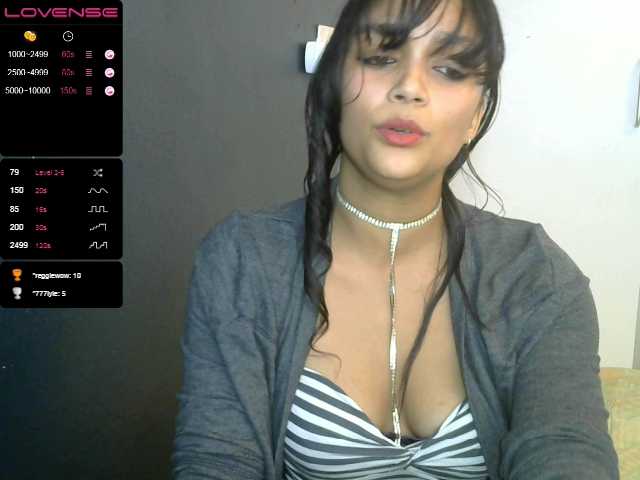 Снимки Jojoxjohnny I'm baack.. #milf #wet #amateur #wifey #shy #sexy #angel #nakedatgoal #longhair #pvtshow #young #23 #lovensegoal #smallboobs #vocalist #gamer #chill #high #lonely