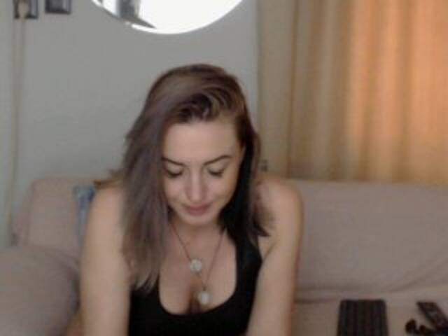 Екранни снимки на излъчване BadKarmaah