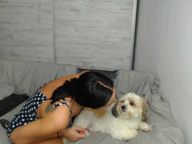 Екранни снимки на излъчване BadKarmaah