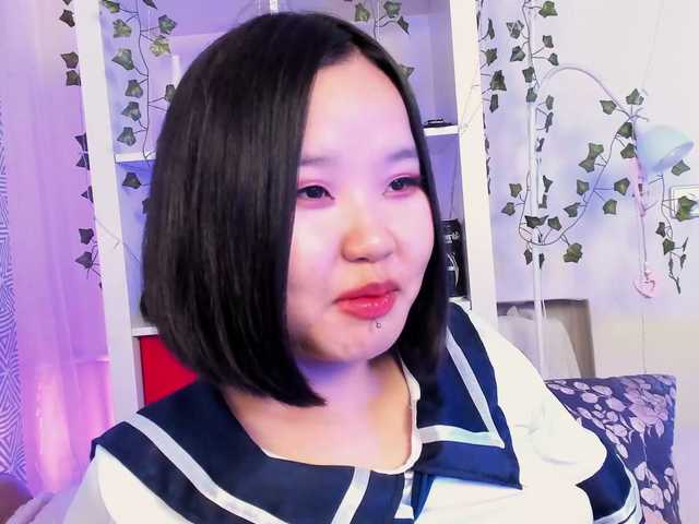 Екранни снимки на излъчване JoyaJung